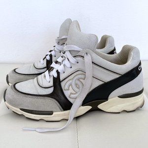 CHANEL Size 37.5 Sneakers White Gray Leather Suede